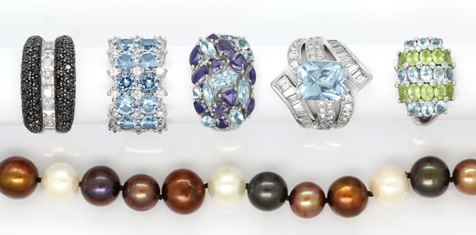 Foto 2 - Fünf Silberringe, hunderte Farbsteine, 10mm Perlenkette, R9925
